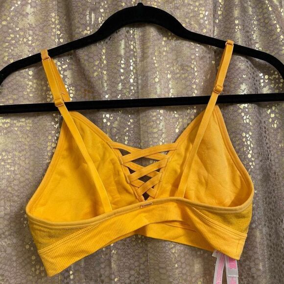PINK Victorias Secret Golden Yellow Weekender Seamless Shine Strappy Bralette, M - Picture 2 of 7